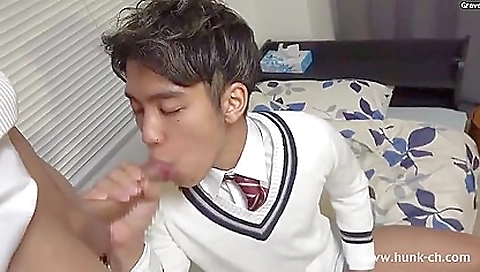 Asian babe is hot and arrangeti leona will do