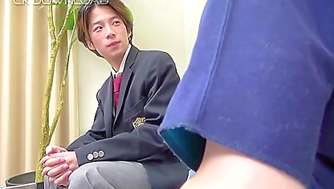 Mas pito is a milf and ready for her first time