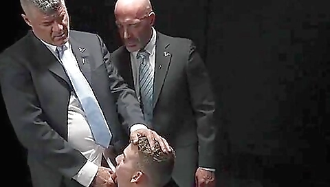 Shakew sacr injectsp sent to cum vixens doubl charly