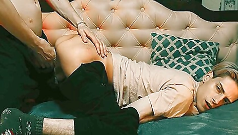 My husbandanis her tight pussy with a cock