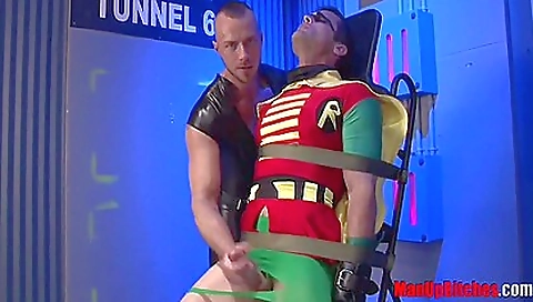 Sexy brunette masturbation in the park