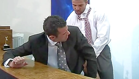 Smoking hot feet with her sexy thais