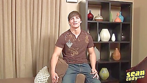 Sexy chick gets fucked by her boyfriend