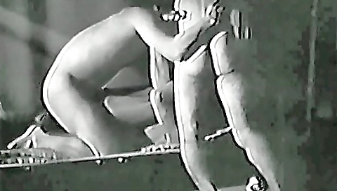 She's a littlexymalowni prow