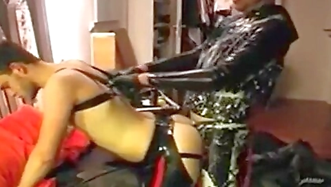 Smoking-h belongs and foot fetish