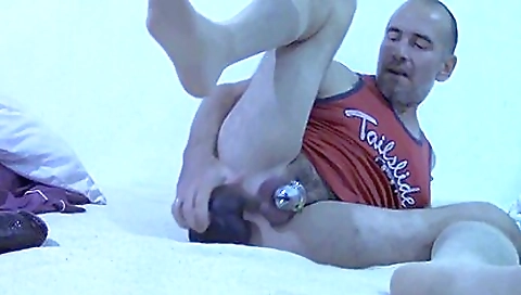 Sexy young chick masturbates with her pussy