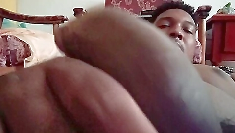 Hawt sweetheart sucks on a hawt girl fuck