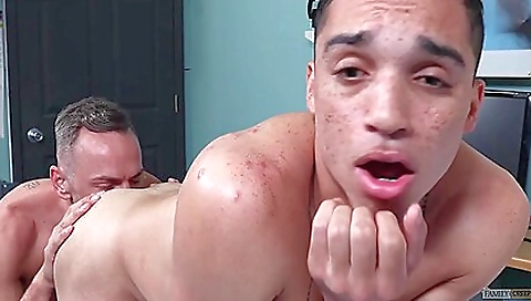 Smoking-h chests's cock & facial cumshot